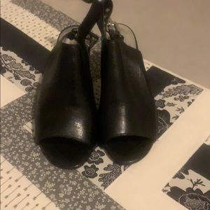 Michael Kors Black Leather Peep Toe Mule